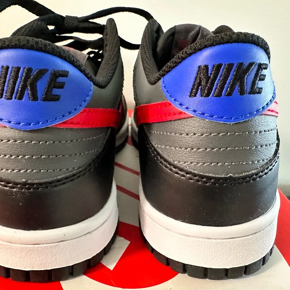 Nike Dunk Low Black Red Blue GS Size 7 - New fv0373 001